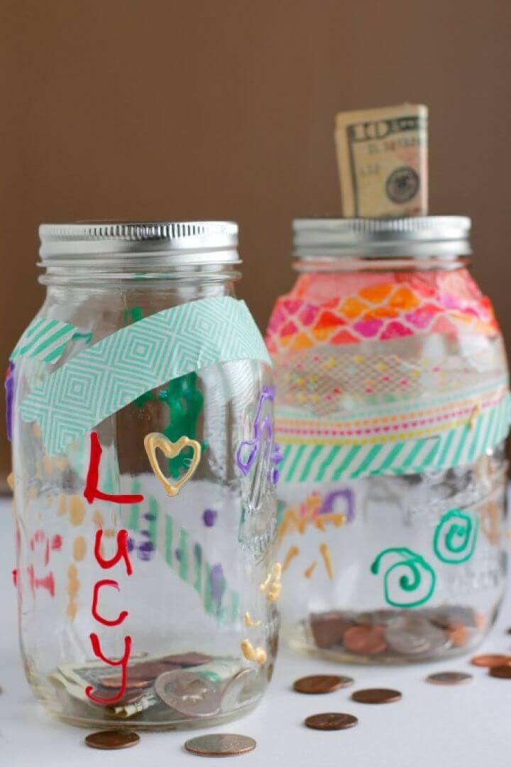 20 DIY Piggy Bank Ideas for Kids Using Mason Jars