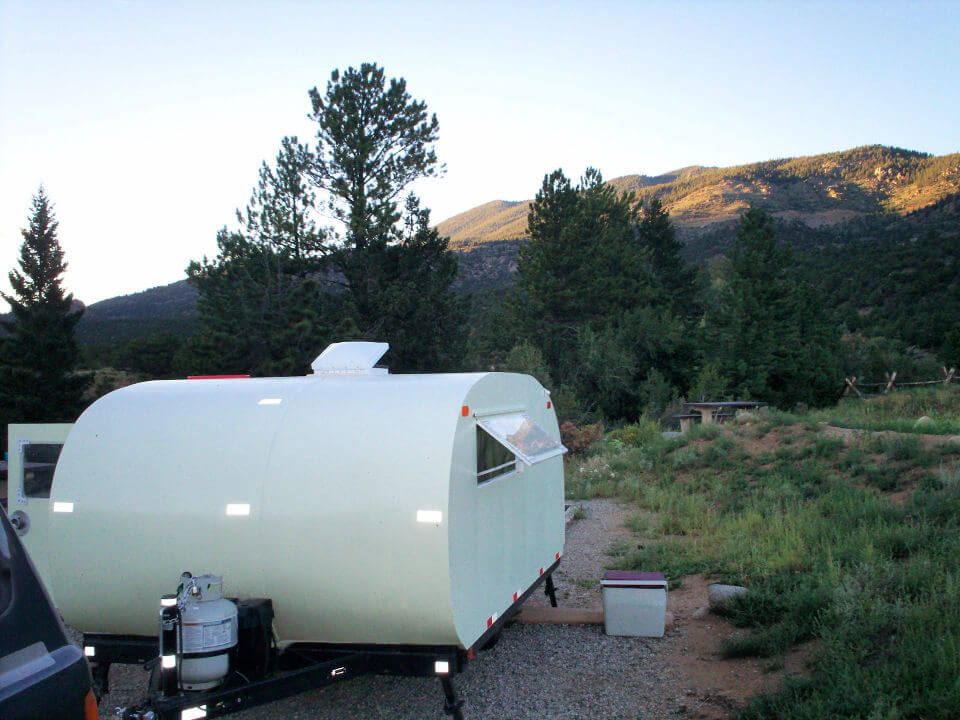 20 DIY Camper Trailer Ideas (How to Build a Camper)