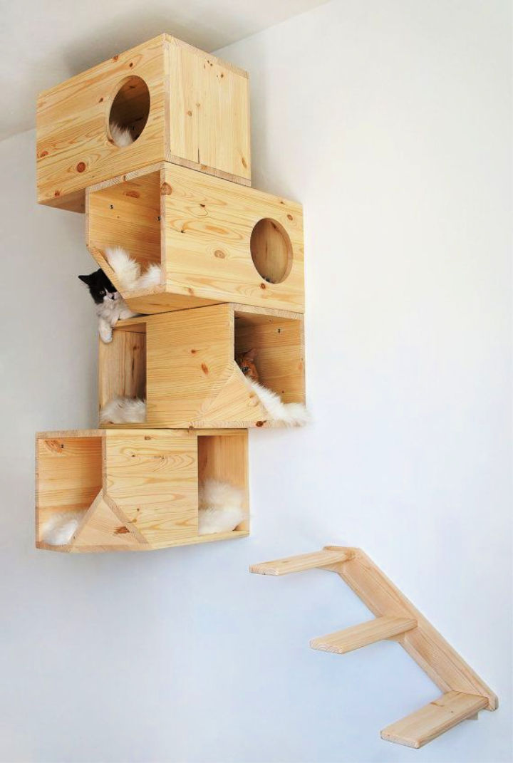 20 Free DIY Cat Tree House Plans (How to Build)