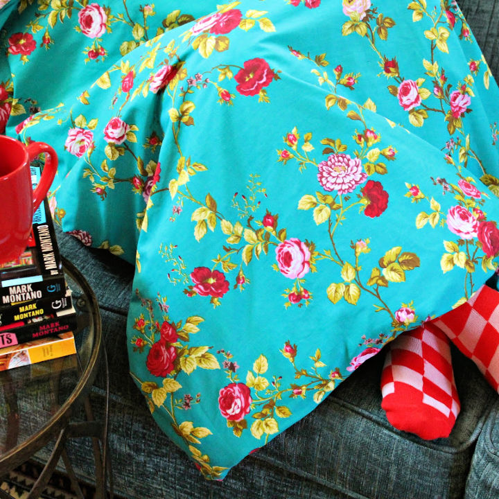 How to Make a Weighted Blanket (30 DIY Weighted Blankets)