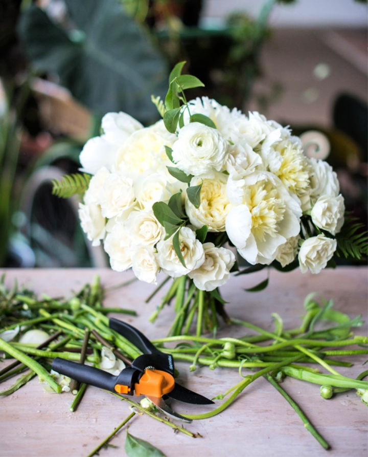20 Simple DIY Wedding Bouquet Ideas To Please The Bride