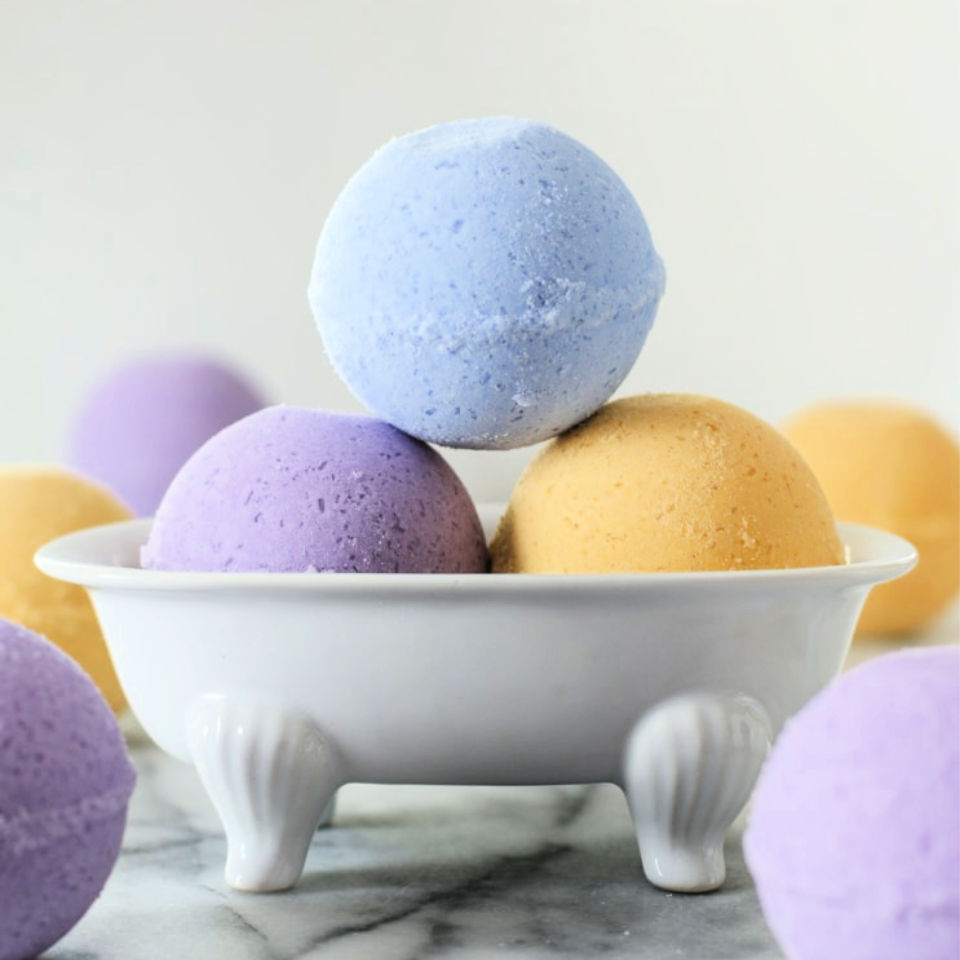17 Best Professional Bath Bomb Recipe Anyone Can Make