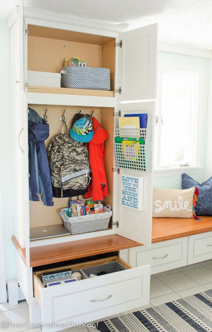 DIY Locker Organizers and Shelves (10 Locker Shelf Ideas)