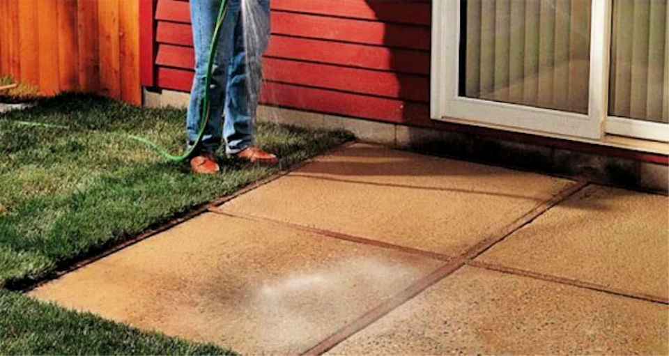 How to Pour a Concrete Slab 12 DIY Concrete Patio Guide)