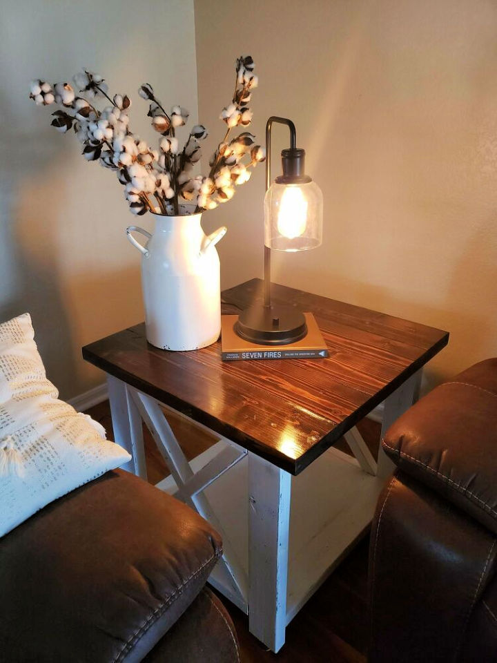10 Free DIY Farmhouse End Table Plans