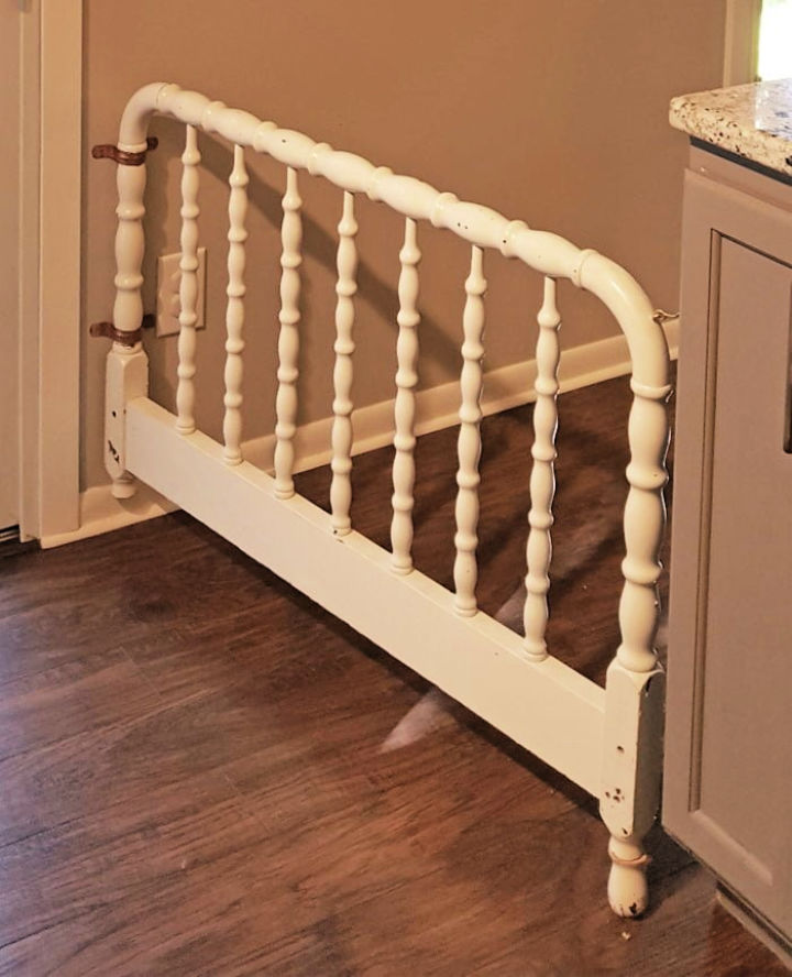 25 Functional DIY Baby Gate Plans