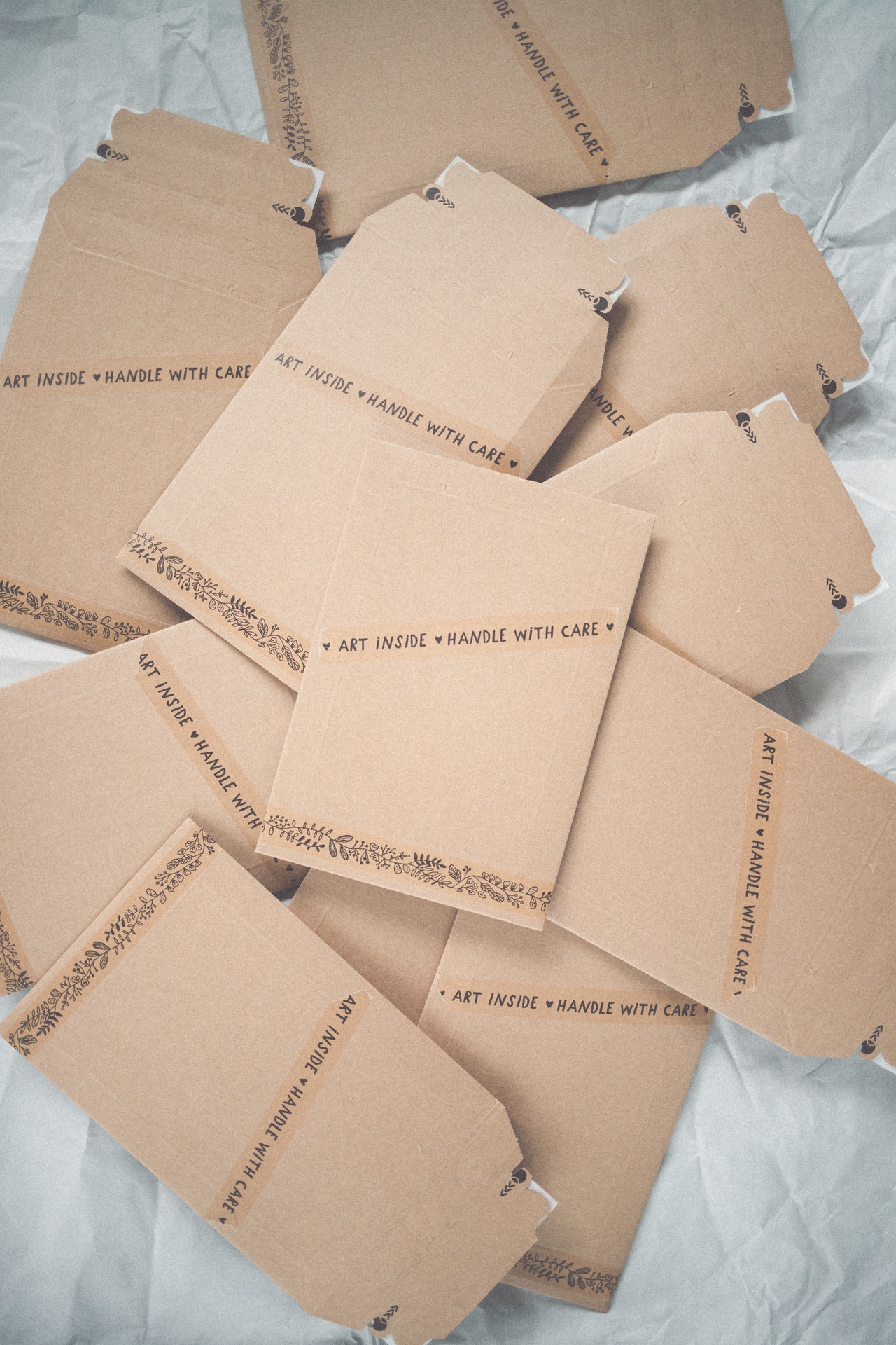 Where Can I Get Reliable Paper Cutting Services?