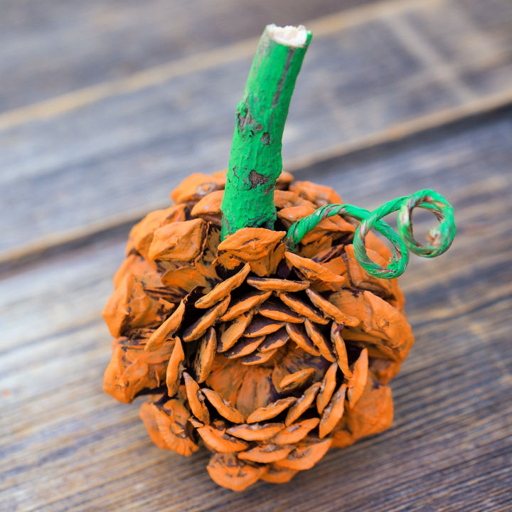 30 Easy Pine Cone Crafts and Ideas for Kids and Adults