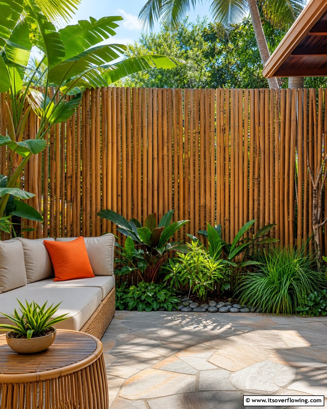 30 Cheap Privacy Fence Ideas- Affordable Outdoor Seclusion