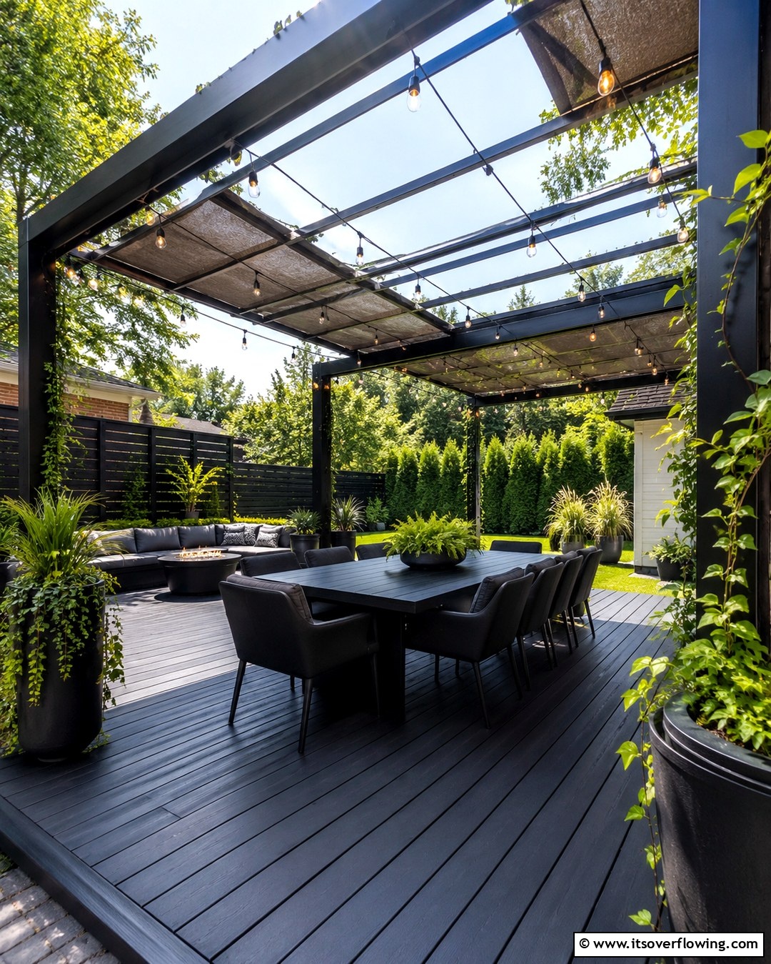 25 Black Deck Ideas for a Bold Outdoor Statement