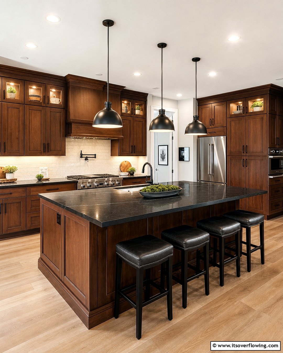 25 Black and Brown Kitchen Ideas for a Bold Look