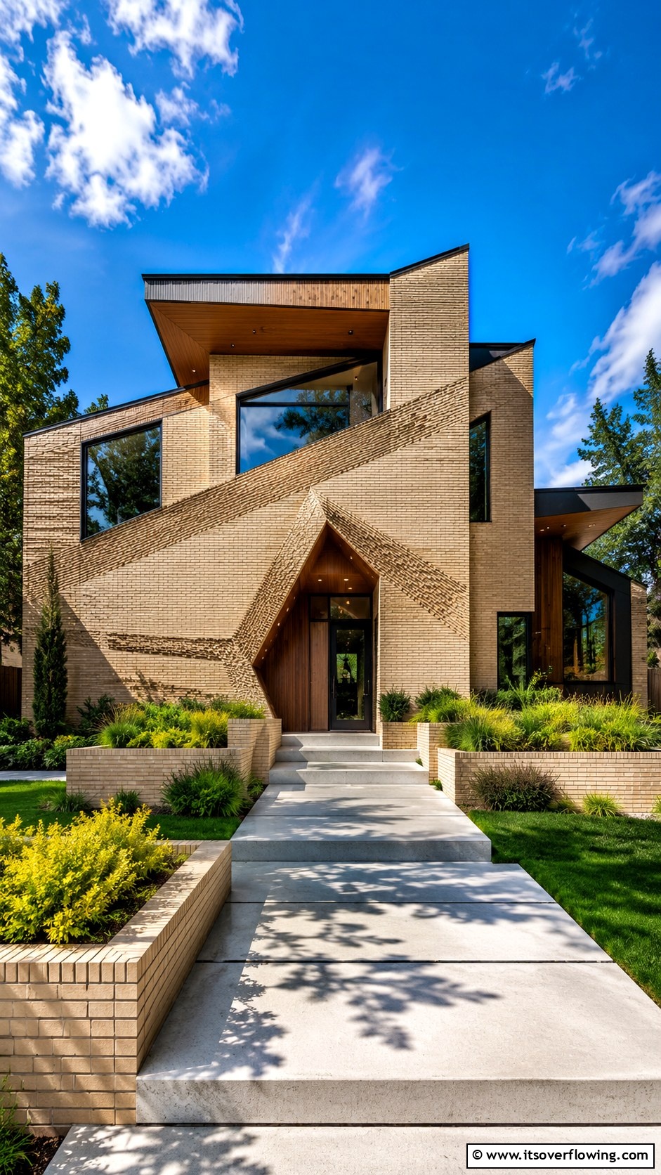 30 Beige Brick Exterior Home Ideas for Warm Curb Appeal