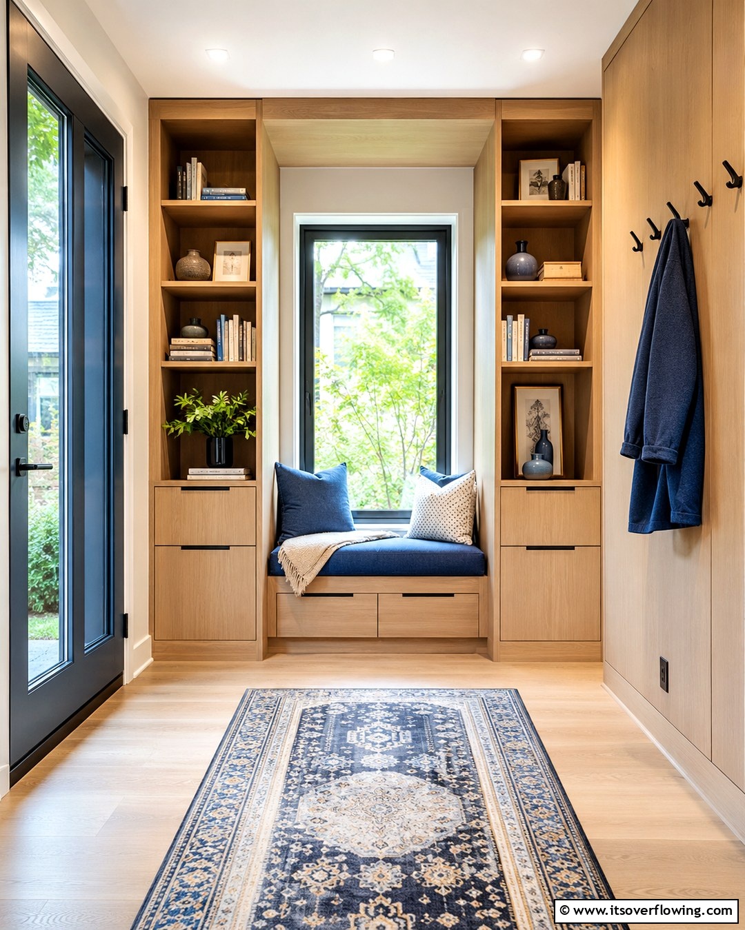 25 Small Apartment Storage Ideas to Maximize Space