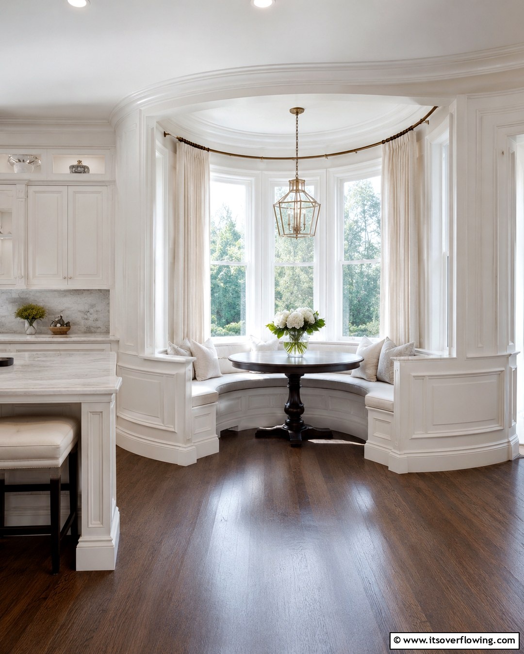 25 Kitchen Wainscoting Ideas for a Chic Upgrade