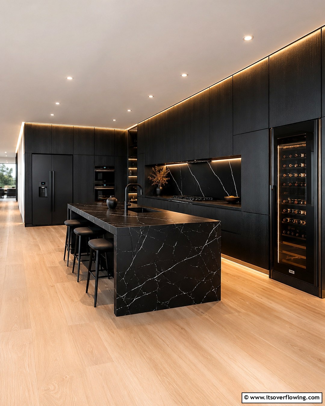 25 Kitchen With Black Appliances for a Sleek and Modern Look