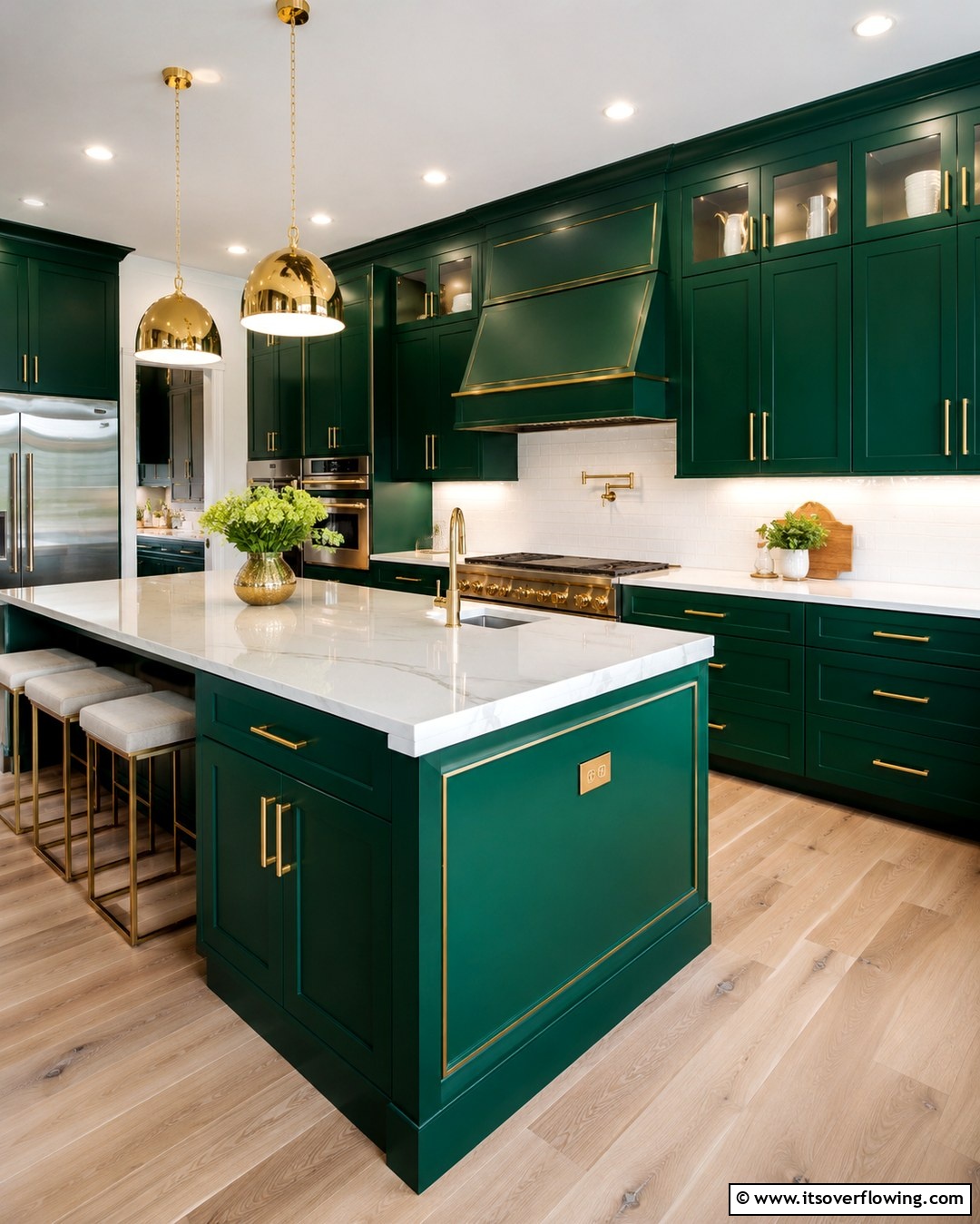 25 Emerald Green Kitchen Ideas for Bold Style
