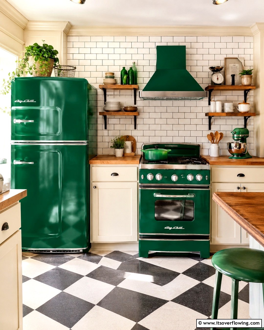 25 Emerald Green Kitchen Ideas for Bold Style