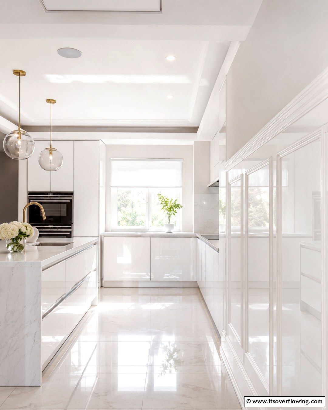 25 Kitchen Wainscoting Ideas for a Chic Upgrade
