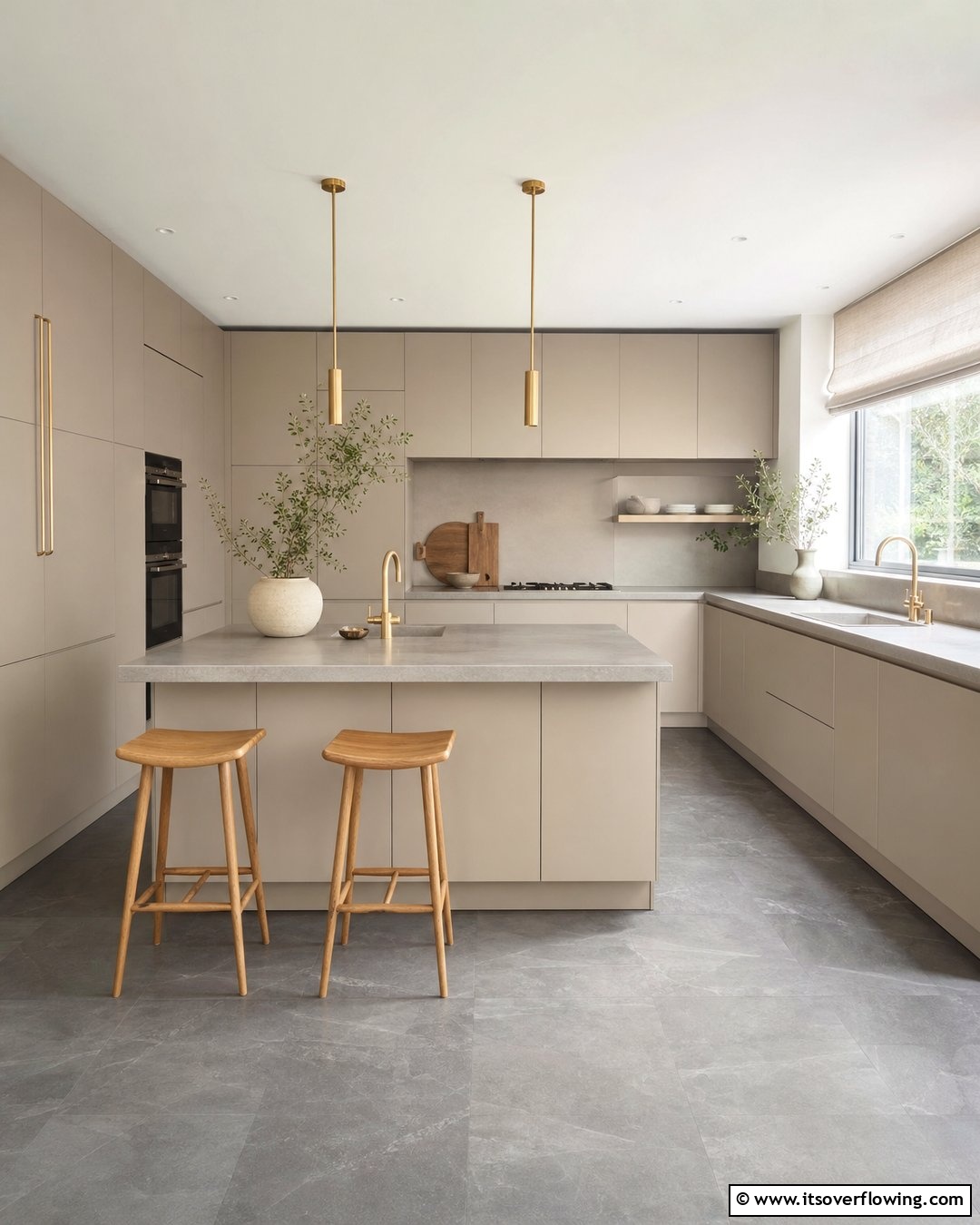 20 Luxurious Cashmere Kitchen Ideas for a Cozy Feel