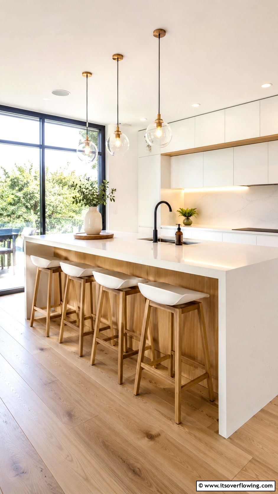 30 Breakfast Bar Ideas for Functional Kitchen Spaces