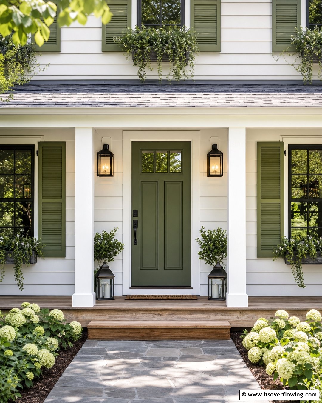 20 Stunning Dark Green Front Door Ideas for Curb Appeal
