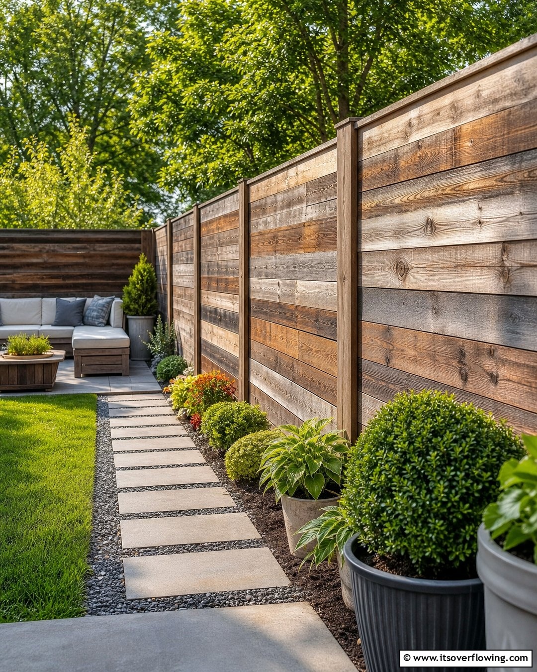 30 Cheap Privacy Fence Ideas- Affordable Outdoor Seclusion