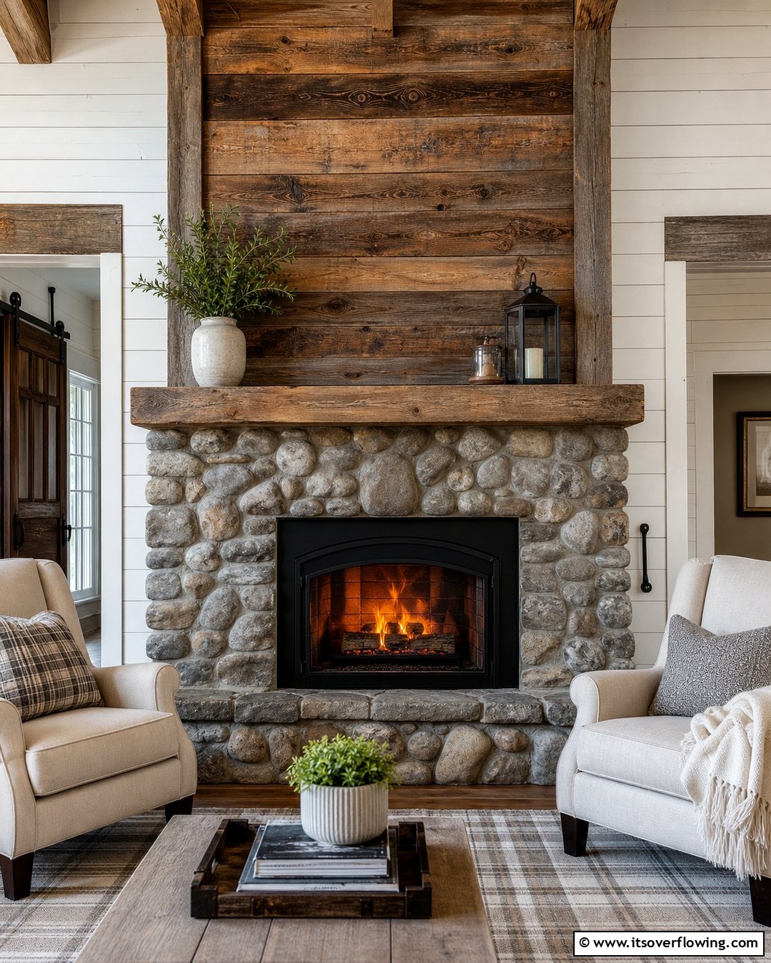 25 River Rock Fireplace Ideas for a Natural Look