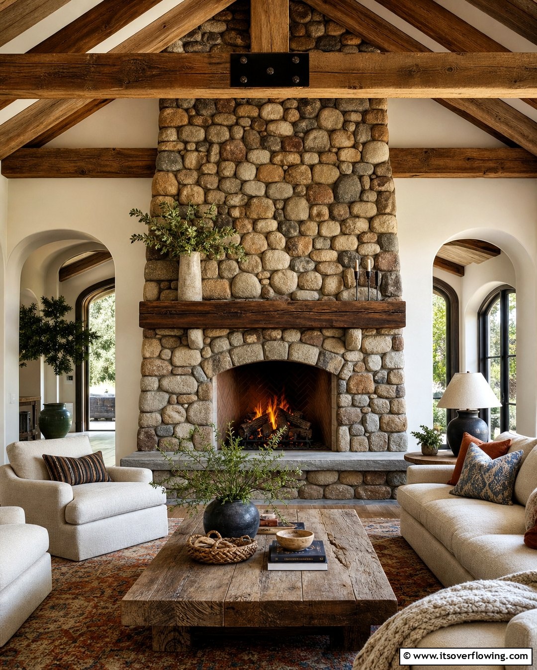 25 River Rock Fireplace Ideas for a Natural Look