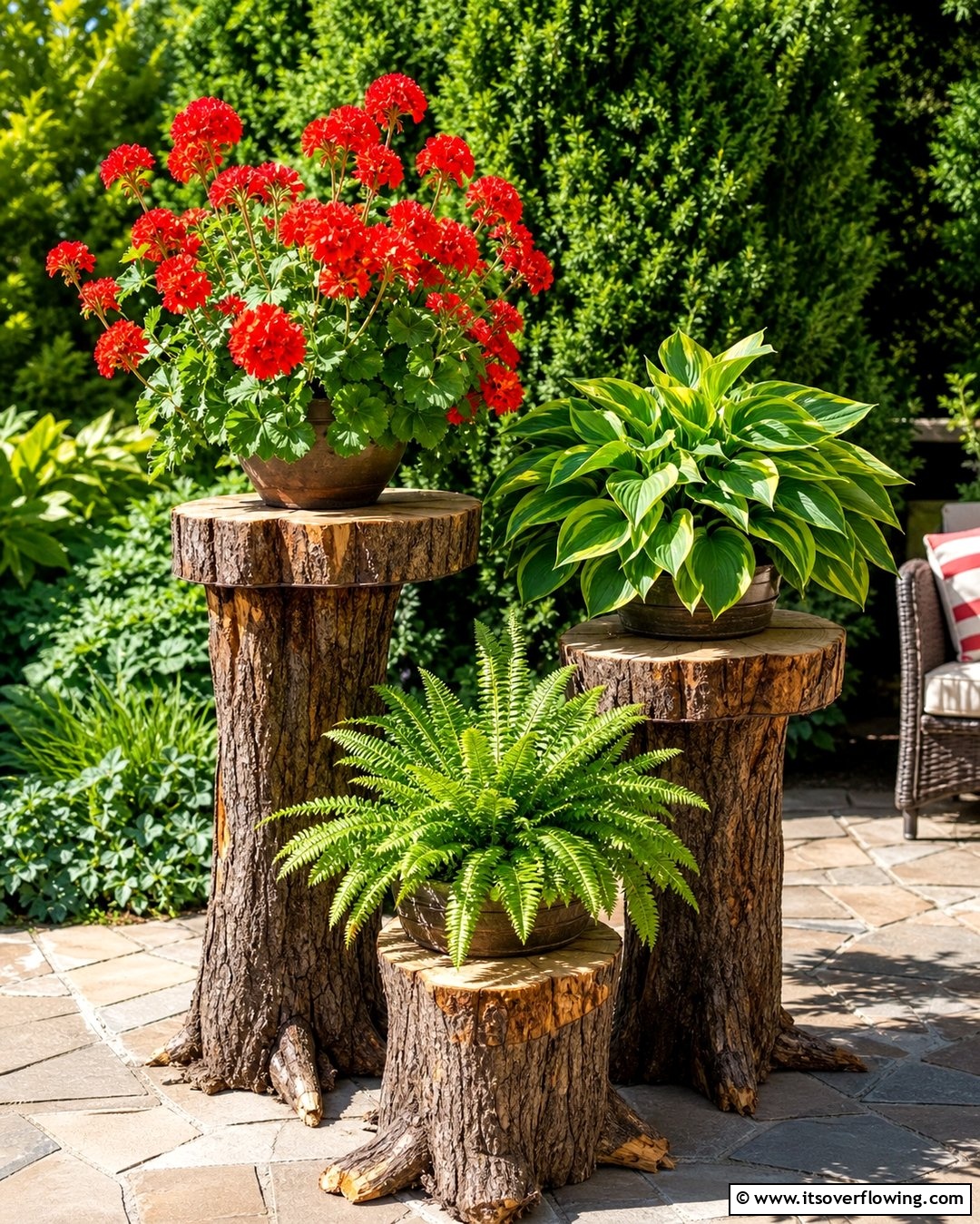 25 Outdoor Plant Stand Ideas for Greenery Lovers