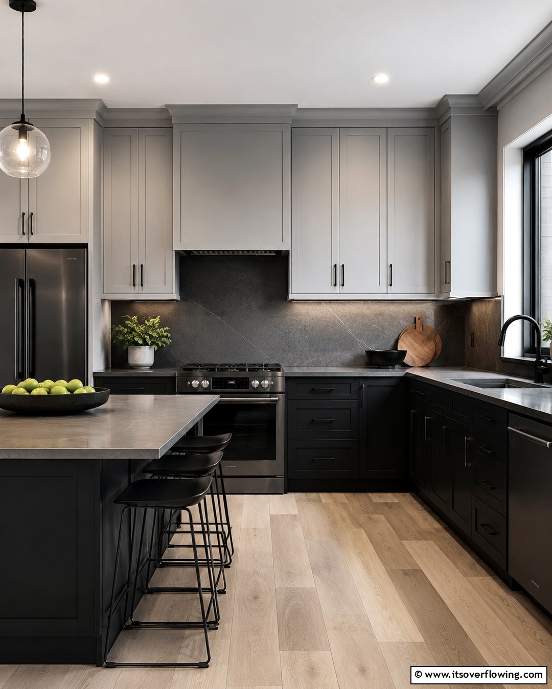 25 Gray and Black Kitchen Ideas for a Modern Look