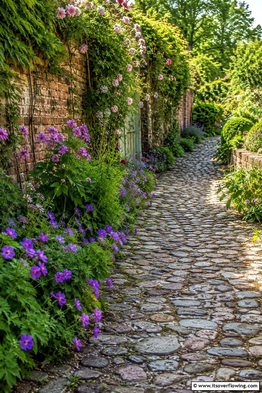 30 Stone Garden Ideas for Natural Outdoor Landscaping Designs